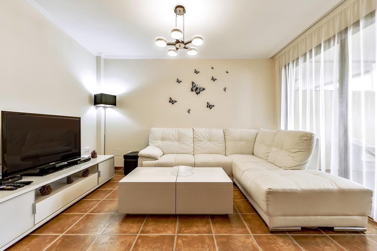 Апартаменты Family Townhouse Ла-Техита Экстерьер фото
