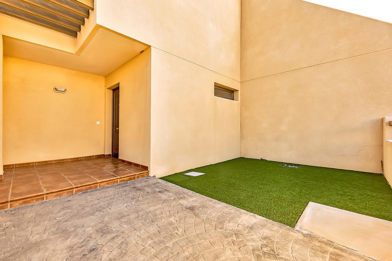 Апартаменты Family Townhouse Ла-Техита Экстерьер фото