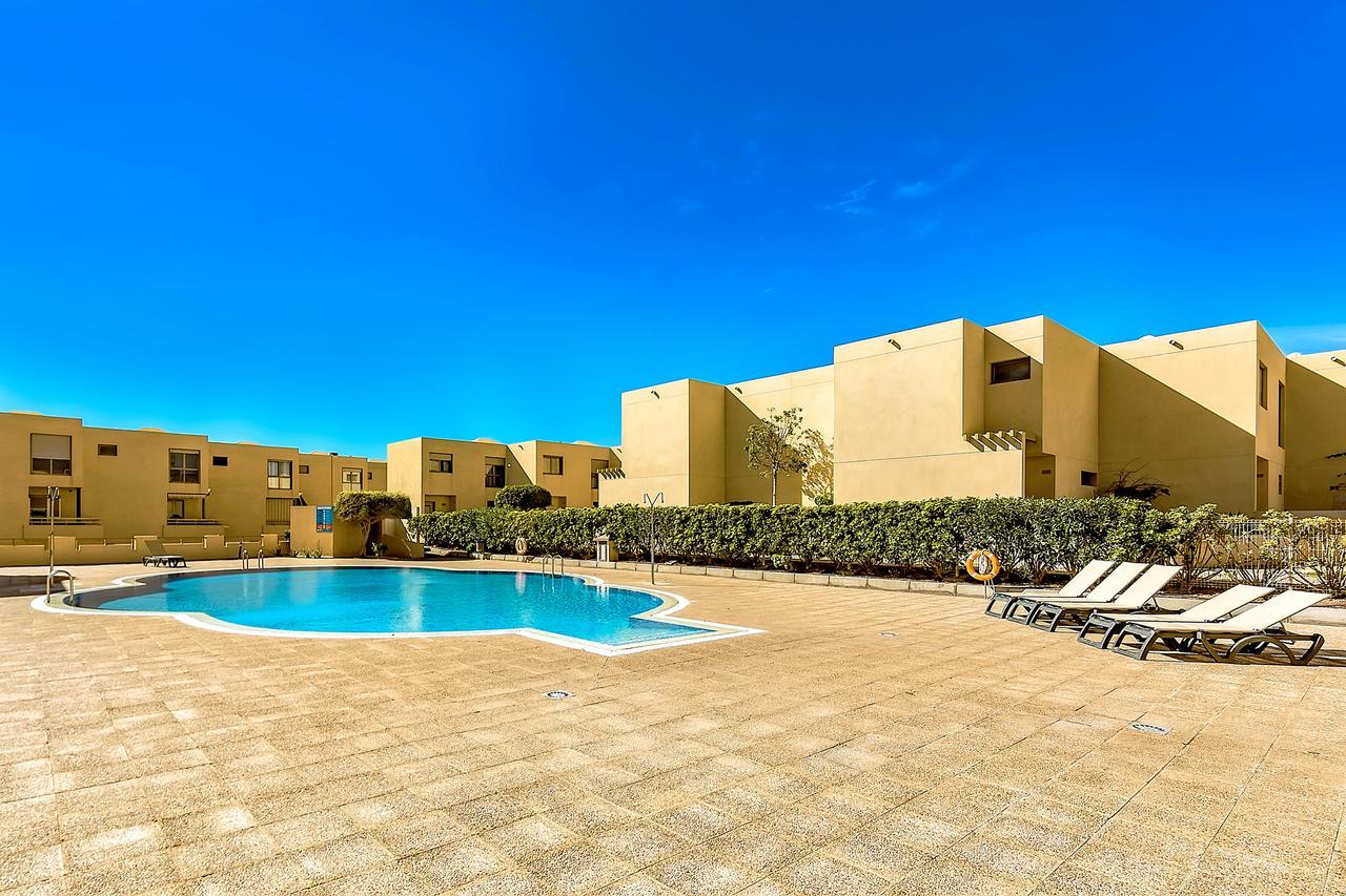 Апартаменты Family Townhouse Ла-Техита Экстерьер фото