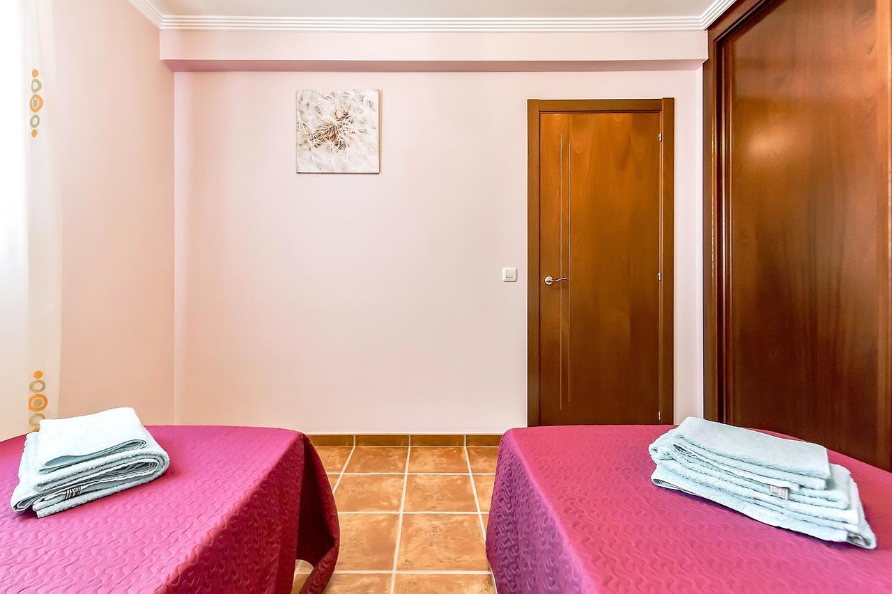 Апартаменты Family Townhouse Ла-Техита Экстерьер фото